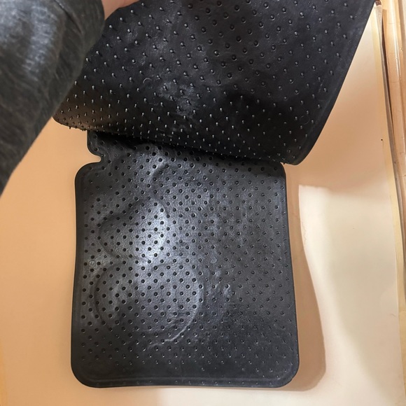 SOLD Plasticolor Hello Kitty Floor Mat 2 pieces - Picture 10 of 10